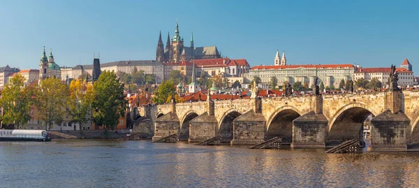 Praga Panorama Ponte Carlo Castello Cattedrale Con Fiume Moldava — Foto Stock