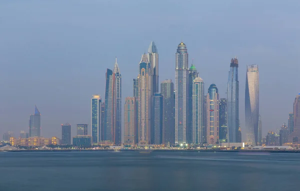 Dubai Las Torres Marina Noche — Foto de Stock