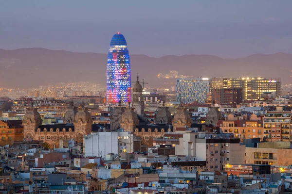 Barcelona Miasto Torre Agbar Centrum Zmierzchu — Zdjęcie stockowe