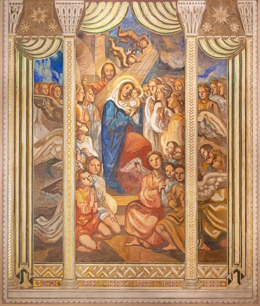 BARCELONA, SPAIN - 3 Mart 2020: The fresco of Madonna within the church Parroquia Santa Teresa de l 'Infant Jesus by Francisco Labarta (20 cent..).