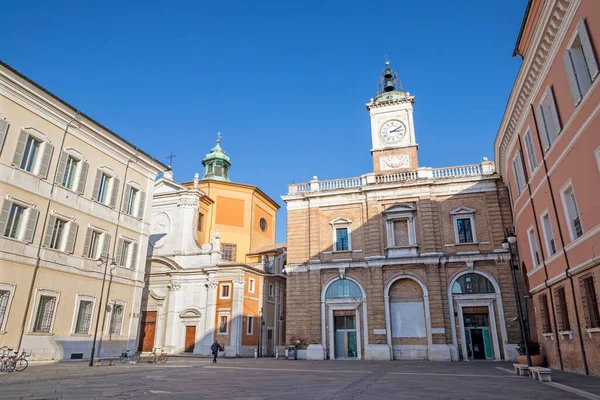 Ravenna Aukio Piazza Del Popolo Kirkko Chiesa Santa Maria Del — kuvapankkivalokuva