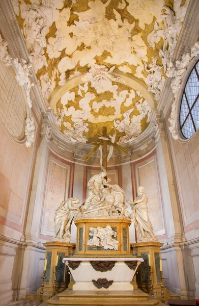 PADUA, ITALY - SEPTEMBER 8, 2014: The Chapel of Pieta by Filippo Parodi (1689) in the chruch Basilica di Santa Giustina. — Stock Photo, Image