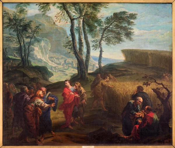 BRUGES, BÉLGICA - JUNHO 12, 2014: O Apóstolo no campo de grãos por J. J. B. Garemyn (1712 - 1795) em St. Jacobs igreja (Jakobskerk ). — Fotografia de Stock