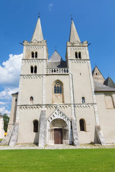 Spisska Kapitula - Catedral gótica de São Martins a partir do oeste. Monumento da Unesco . — Fotografia de Stock