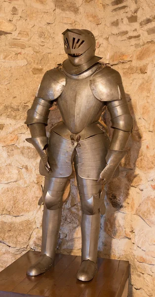 SPISSKY CASTLE, SLOVAKIA - JULY 19, 2014：The medielval armour. — 图库照片