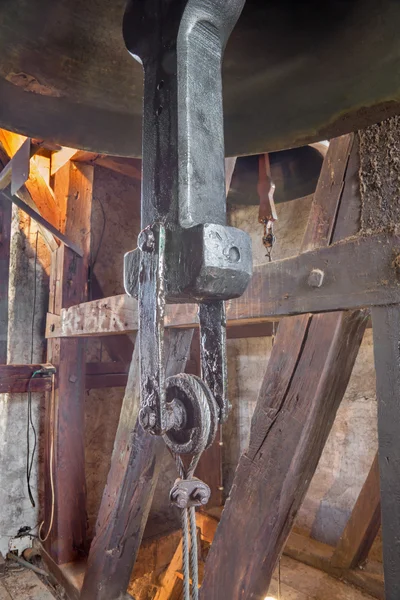 Detail der Klöppel der Glocke — Stockfoto