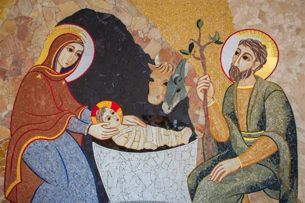 Bratysława - mozaika Narodzenia w baptysterium katedry Saint Sebastian zaprojektowany przez jezuitów Marko Ivan Rupnik (2011). — Zdjęcie stockowe