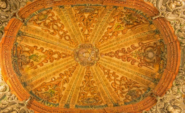 SEVILLE, SPAIN - OCTOBER 28, 2014: The baroque cupola over the stairs in church Hospital de los Venerables Sacerdotes. — Stock Photo, Image