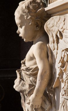 Viyana - 27 Temmuz: Küçük melek. Detay Centralfriedhoff kabirde 19. cent. üzerinde 27 Temmuz 2013 Viyana.