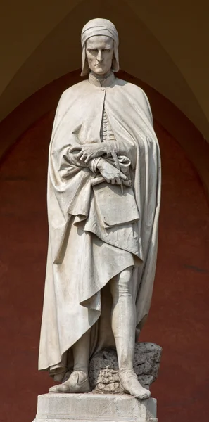 Padua - The statue of Dante Alighieri in the porch of the Lodge Amulea by Vincenzo Vela from year 1865. — Stock Photo, Image