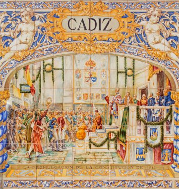 Sevilla, İspanya - 28 Ekim 2014: Cadiz Plaza de Espana duvarlar boyunca kiremitli 'il girinti' biri olarak (1920'lerde) fark Domingo Prida tarafından.