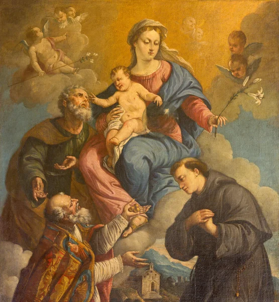 PADUA, ITALIE - 10 SEPTEMBRE 2014 : La Sainte Famille et les saints Nicolas et Antoine de Padoue par un peintre inconnu de 18. cent dans l'église de saint Nicolas . — Photo