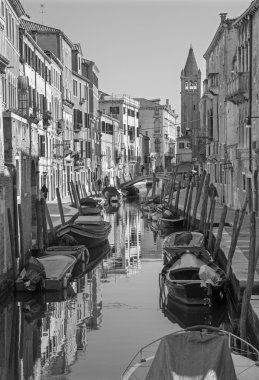 Venice, İtalya - 13 Mart 2014: fondamenta giardini sokak.
