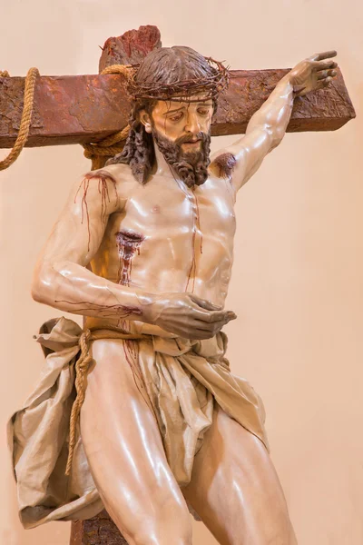 CORDOBA, SPANIEN - 26. Mai 2015: Der Christus, der von der Kreuzstatue in der Kirche des Klosters St. Anna und St. Joseph (Convento de Santa Ana y San Jose) absteigt). — Stockfoto