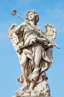 ROMA, İtalya - 27 Mart 2015: Melek Köprüsü 'nden heykeltraş Antonio Giorgetti' nin süngerli melek heykeli.
