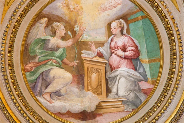 ROME, ITALY - MARCH 27, 2015: The fresco of Annunciation in apse of side chapel of st. Joseph (1587 - 1588) by A. Nucci in Basilica di Sant Agostino (Augustine). — Stok fotoğraf