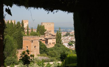 Granada - outlook üzerinden Generalife bahçeleri Alhambra.