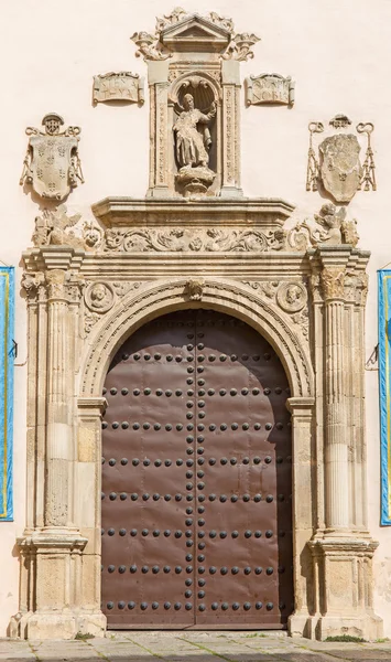 GRANADA, SPAIN - MAY 30, 2015: The renaissance portal of church Iglesia de San Matias from 16. cent. — 图库照片