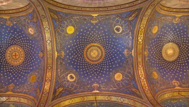 JERUSALEM, ISRAEL - MARCH 3, 2015: The mosaic ceiling in The Church of All Nations (Basilica of the Agony) designed by Pietro D'Achiardi (1922 - 1924).