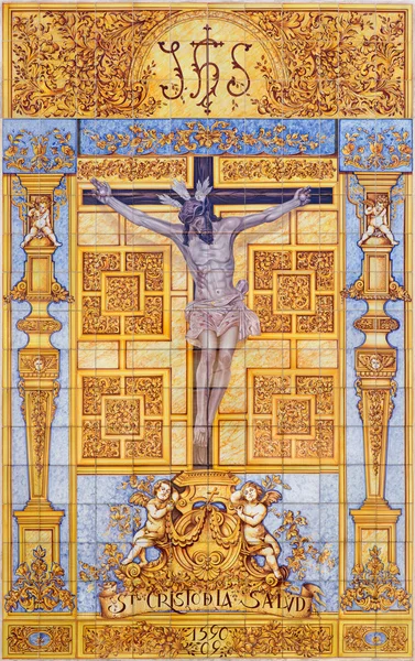 CORDOBA, SPAIN - MAY 26, 2015: The tiled Crucifixion by artis M. Tienda from 20. cent. on the facade of church Iglesia de San Nicolas de la Villa — Φωτογραφία Αρχείου