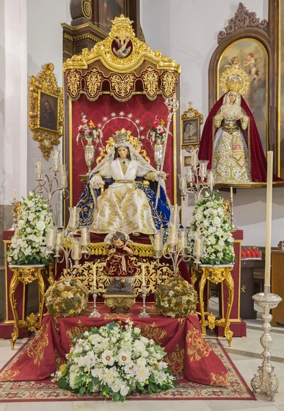 CORDOBA, SPAIN - MAY 27, 2015: The  vested statue of Madonna and child Jesus as the Shepherds (Divina Pastora) in church Convento de Capuchinos (Iglesia Santo Angel). — Zdjęcie stockowe