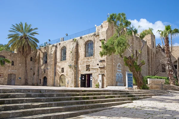 TEL AVIV, ISRAELE - 2 MARZO 2015: Il teatro nella vecchia Giaffa . — Foto Stock