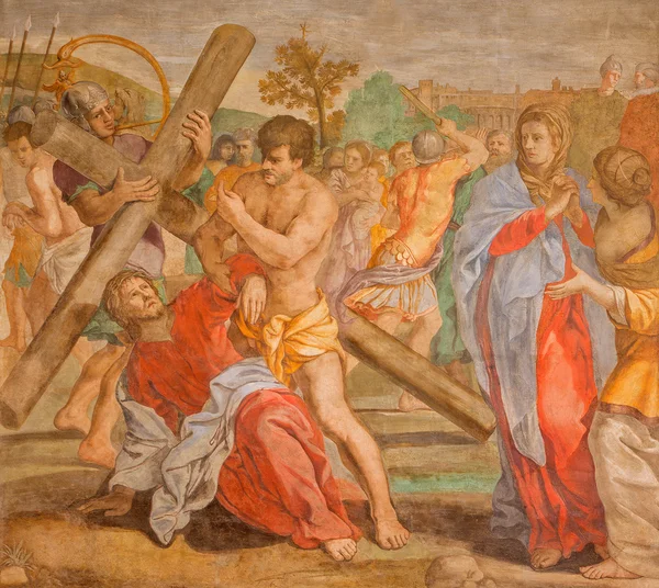 ROMA, ITALIA - 25 DE MARZO DE 2015: Jesús cae bajo la cruz al aire libre en la capilla lateral de la iglesia Chiesa San Marcello al Corso de Paolo Baldini (1600 ) — Foto de Stock