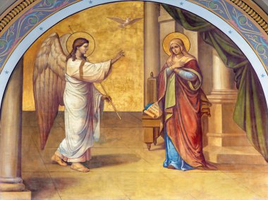 Athens, Yunanistan - 8 Ekim 2015: B. Antoniasis (1895 tarafından Büyükşehir Cathedaral cephesinde duyuru, fresk)