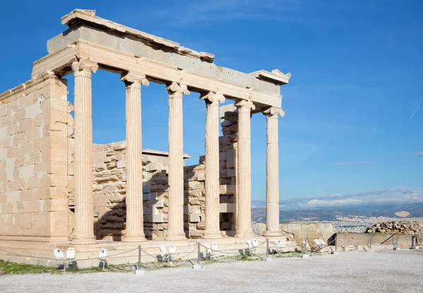 Athén - a Erechtheion a reggeli fényben Akropolisz. — Stock Fotó