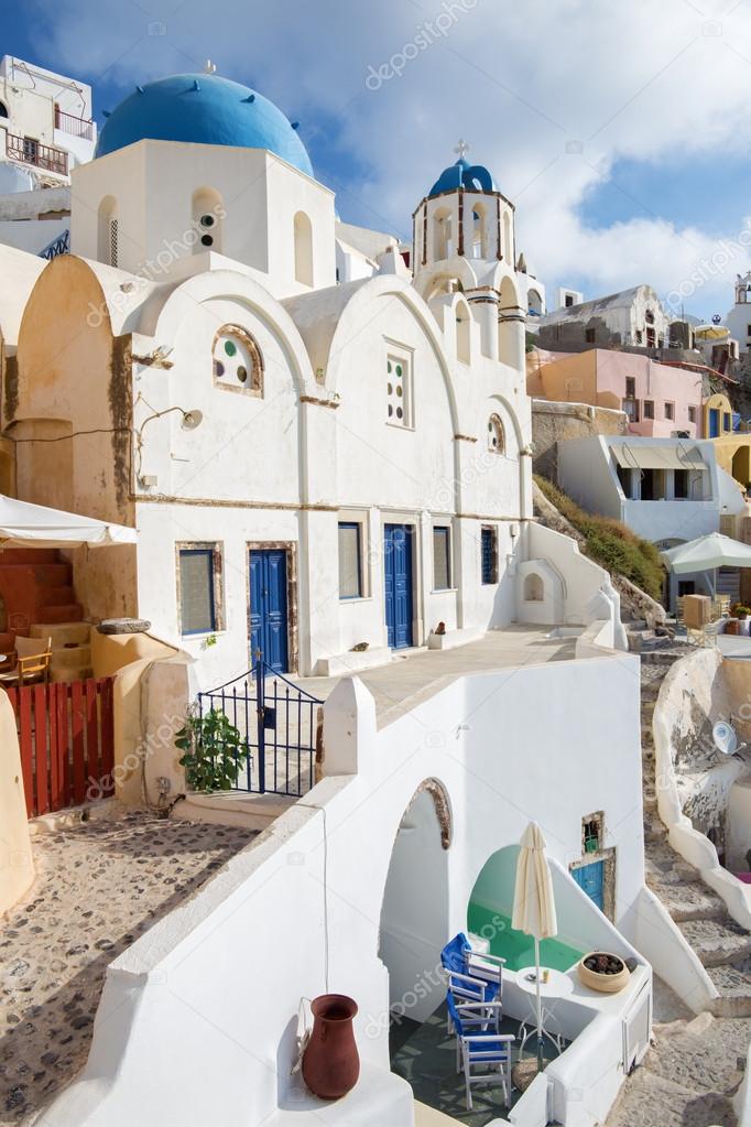 Santorini - The look to typically blue-white churches in Oia.