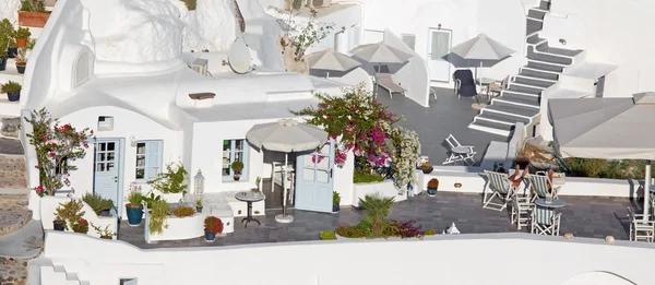 Santorini - utseende till resort i Oía. — Stockfoto