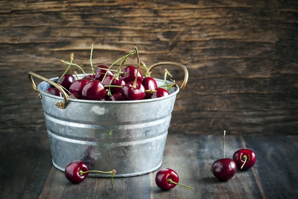 Fresh sweet cherry — Stock Photo, Image