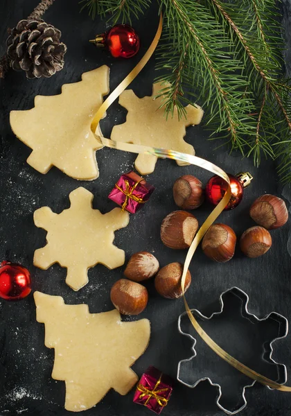 Hornear galletas de Navidad —  Fotos de Stock