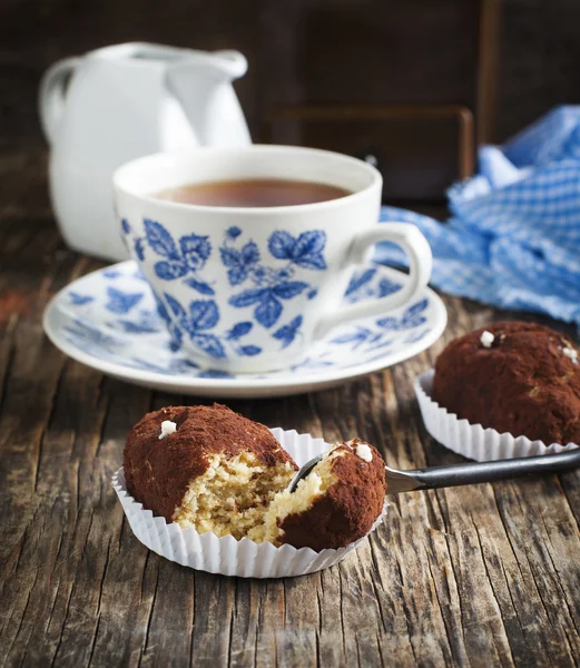 Kleine zoete chocoladetaart "Potato" — Stockfoto