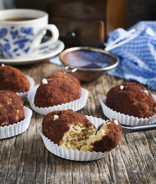 Kleine Schokolade süße Kuchen "Kartoffel" — Stockfoto