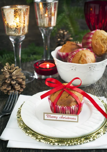 Karácsonyi asztalterítés. Ünnepi dekorációk. — Stock Fotó