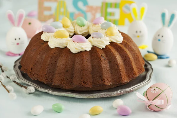 Easter chocolate cake — Stock Photo, Image