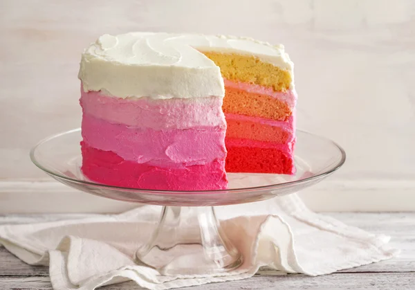 Vanilla Cake in Pink Ombre — Stock Photo, Image