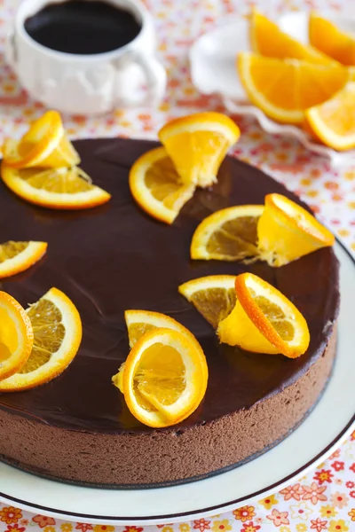 オレンジ チョコレートのムースケーキ — ストック写真