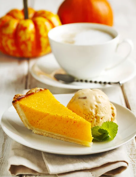 Piece of Pumpkin pie — Stock Photo, Image