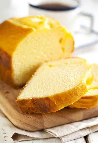 Złoty chleb ciasto — Zdjęcie stockowe
