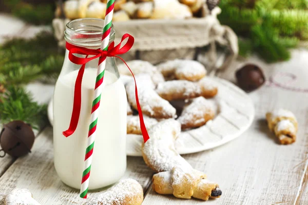 Mléko a mandle soubory cookie — Stock fotografie