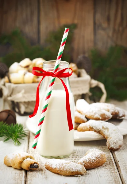 Mléko a mandle soubory cookie — Stock fotografie