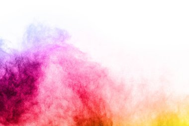 Soyut barut sıçramış arka plan. Beyaz arka planda renkli barut patlaması. Renkli bulut. Renkli toz patlar. Boya Holi.