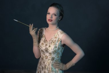 Şehvetli retro 1950'lerde lüks moda kadın