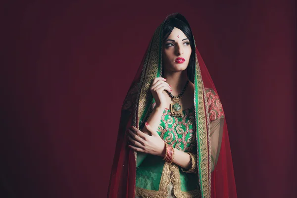 Vintage Bollywood mode vrouw — Stockfoto