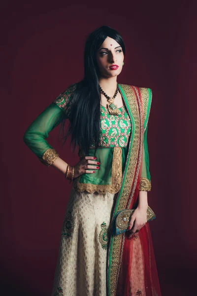 Retro Bollywood fashion woman — Stock Photo, Image