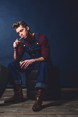 Retro 1950'lerde makinist kot pantolon 