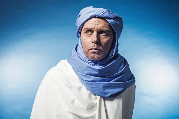 Berber man noszenia niebieski turban — Zdjęcie stockowe