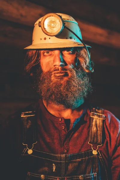 Miner dragen helm Lamp — Stockfoto